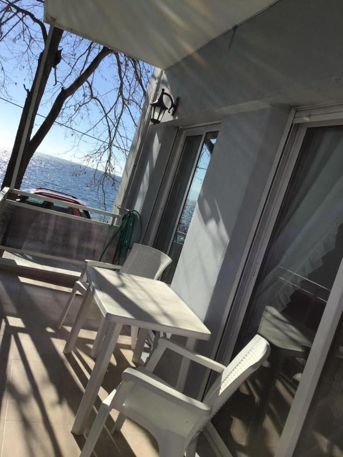 Ammos Apartments 네아 카르발리 외부 사진
